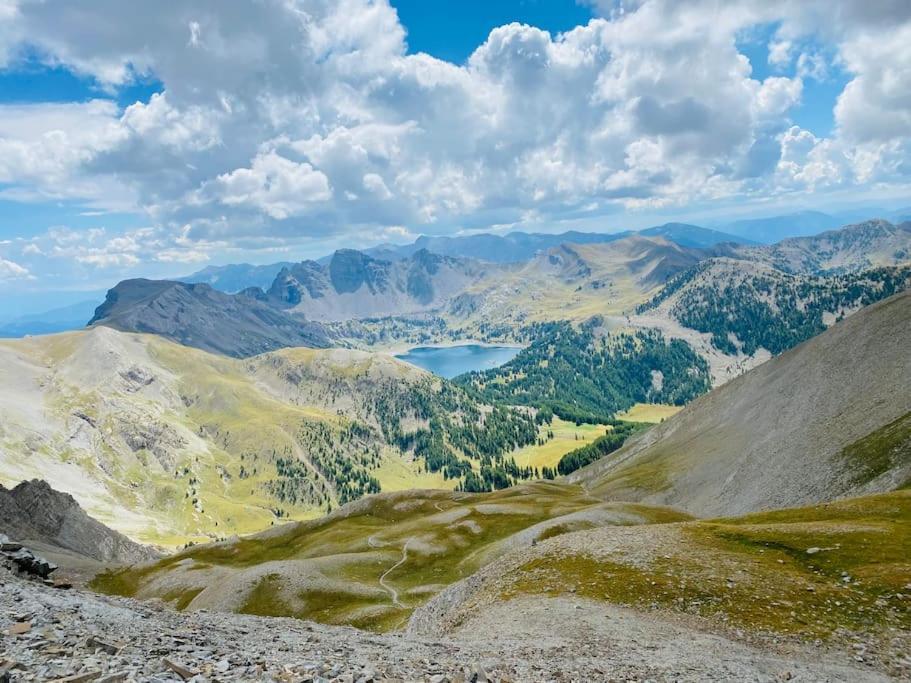 Studio De Charme Avec Vue Sur Le Val D'Allos, Parking Et Wifi Gratuit Exterior photo